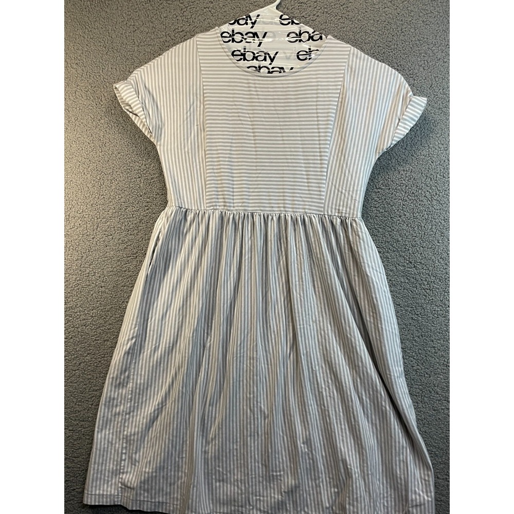 Hazel Blue Women's Soft Dress Gray and White Stripes,‎ Buttons at Top Size XL